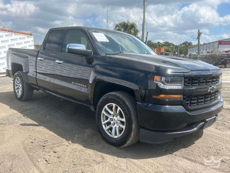 2016-chevrolet-silverado-1500-image-2