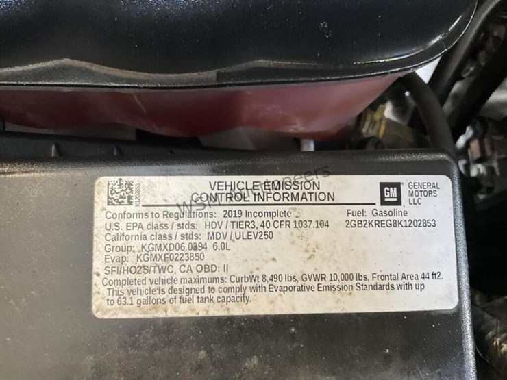 2019-chevrolet-silverado-2500hd-image-13