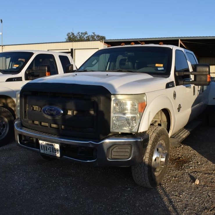 2015 FORD F350
