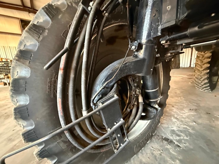 2022-white-251-image-26