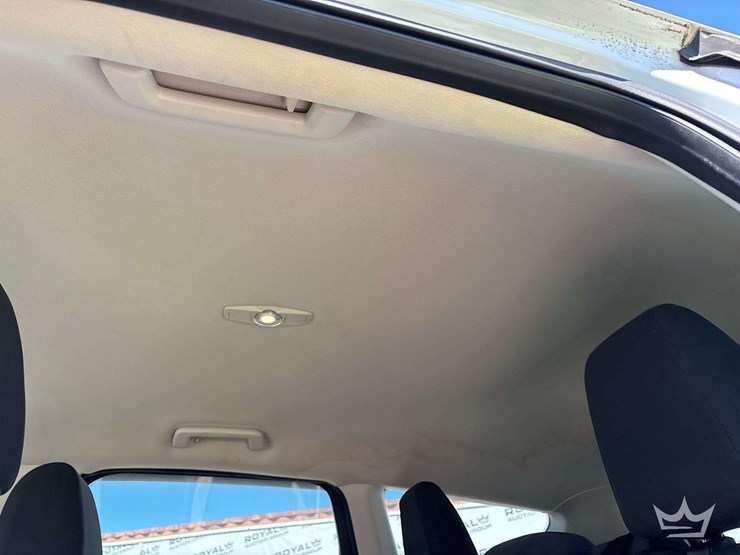 2014-ford-escape-image-16