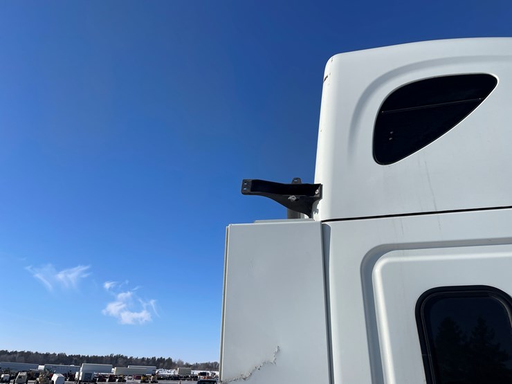 #1454-•-2019-freightliner-cascadia-truck-tractor**non-runner**-(has-mn-title)-image-33