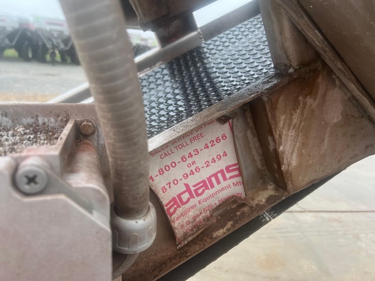 adams-under-truck-conveyor-image-16