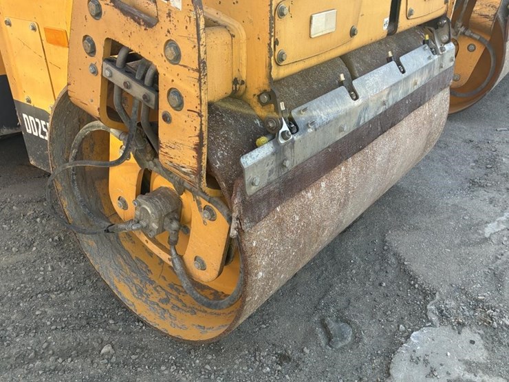 2018-volvo-dd25b-image-6