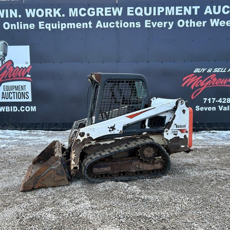 2017 BOBCAT T450