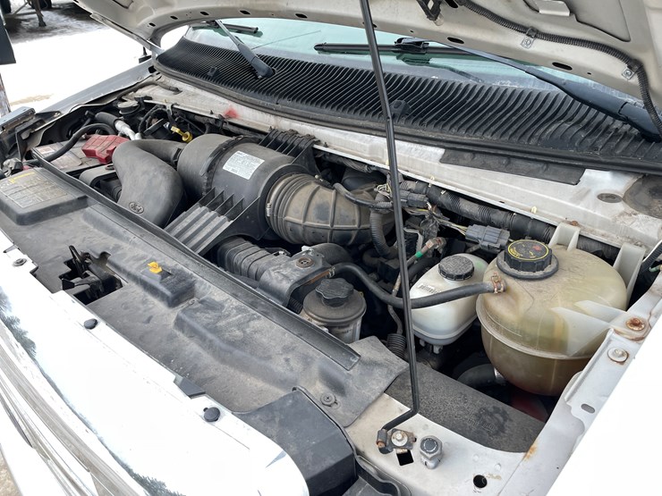 2014-ford-e450-image-10