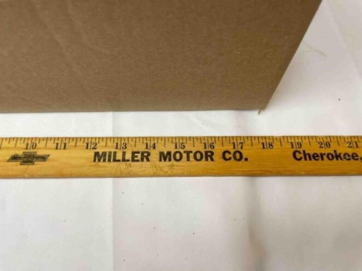 box-of-gun-socks-image-3