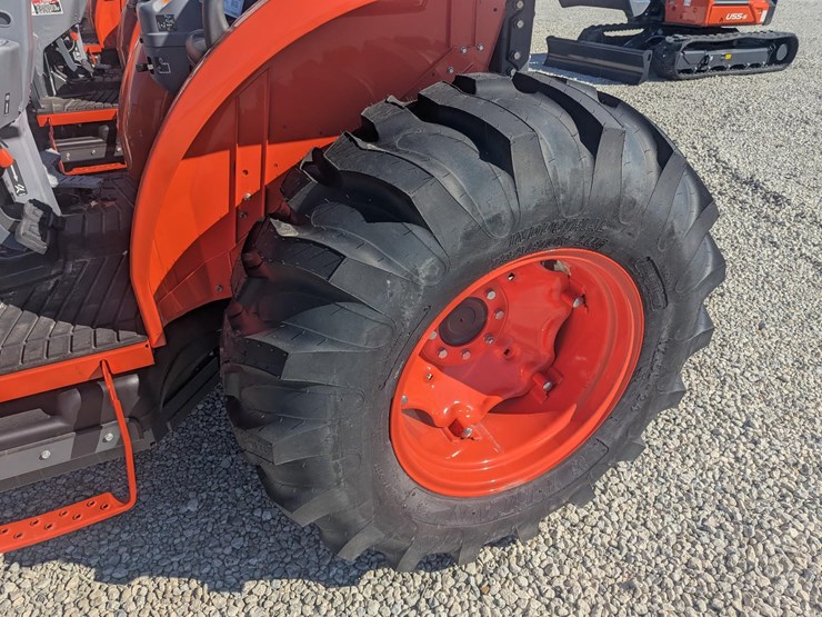 2023-kubota-l6060hst-image-17