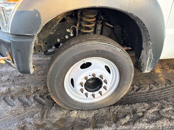 2012-ford-f450-image-8