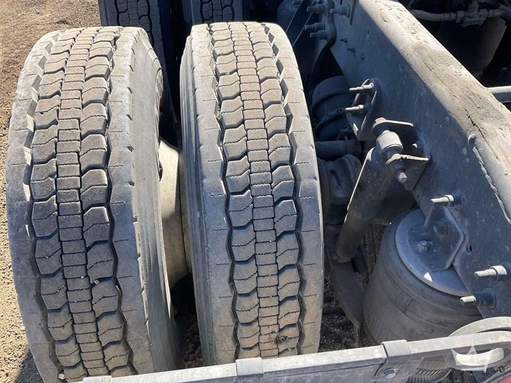 2015-international-prostar-image-27