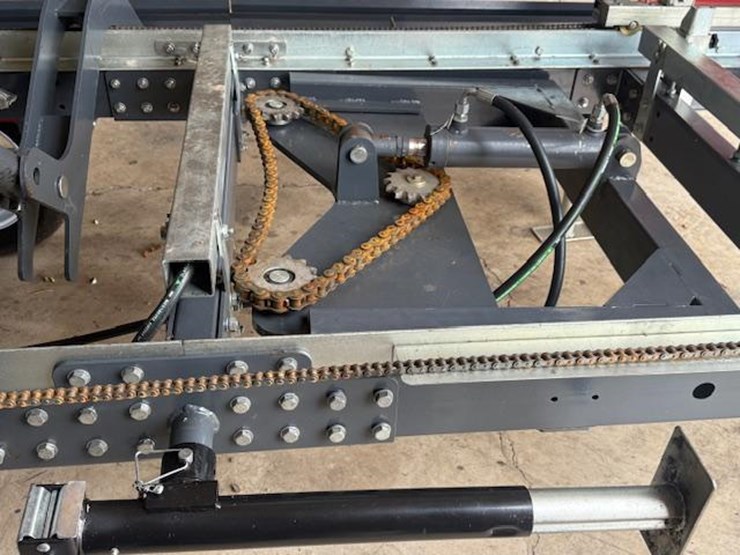 #128-•-2025-jierui-1000-hydraulic-portable-bandmill-image-7