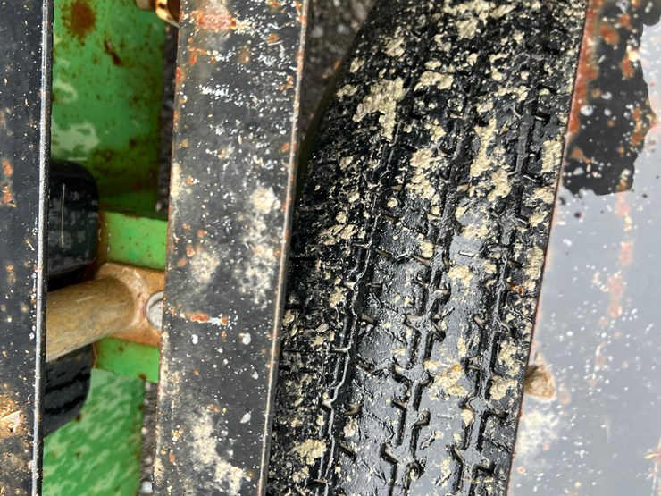 bell-1600-gallon-nurse-trailer-image-27