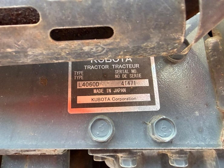 2018-kubota-l4060-image-27
