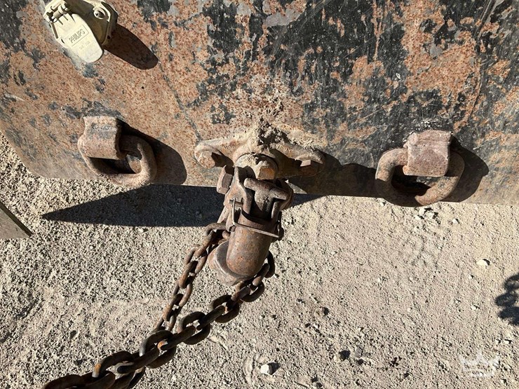 2014-international-durastar-4300-image-23