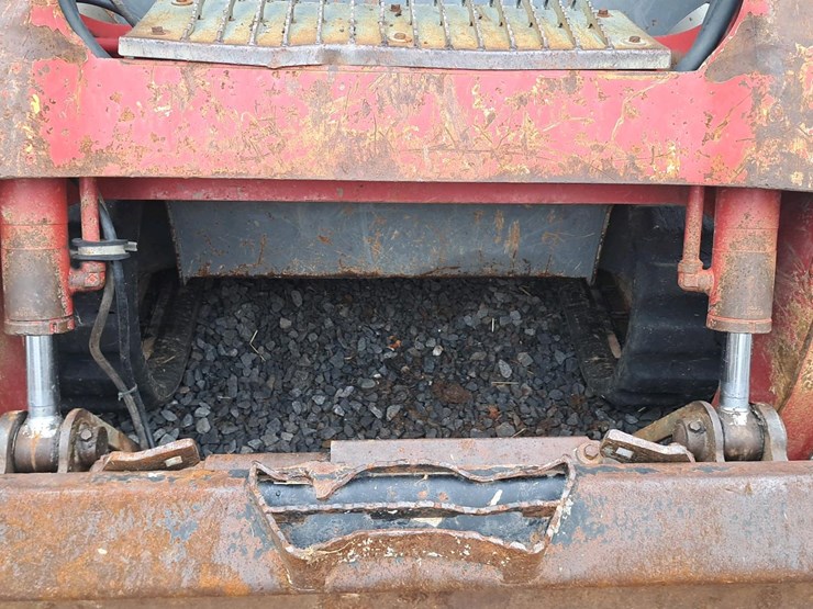 2014-takeuchi-tl10-image-30