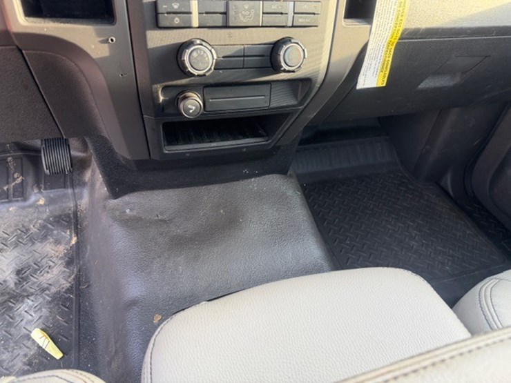 2010-ford-f150-image-34