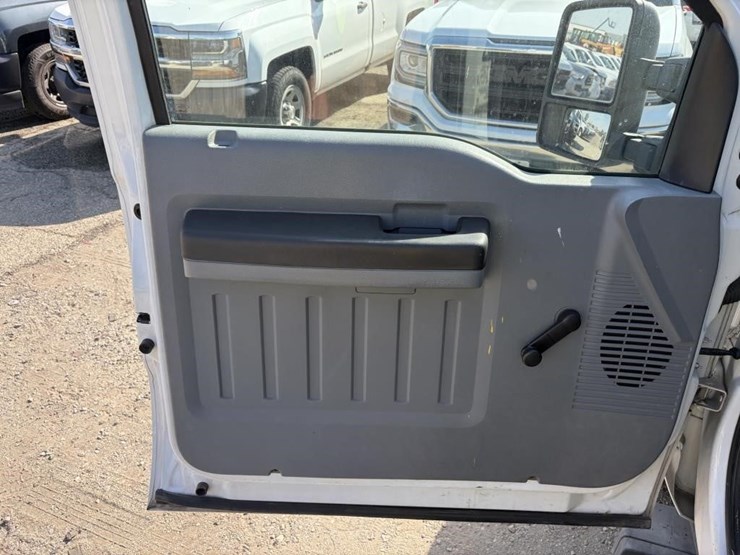 2013-ford-f250-image-10