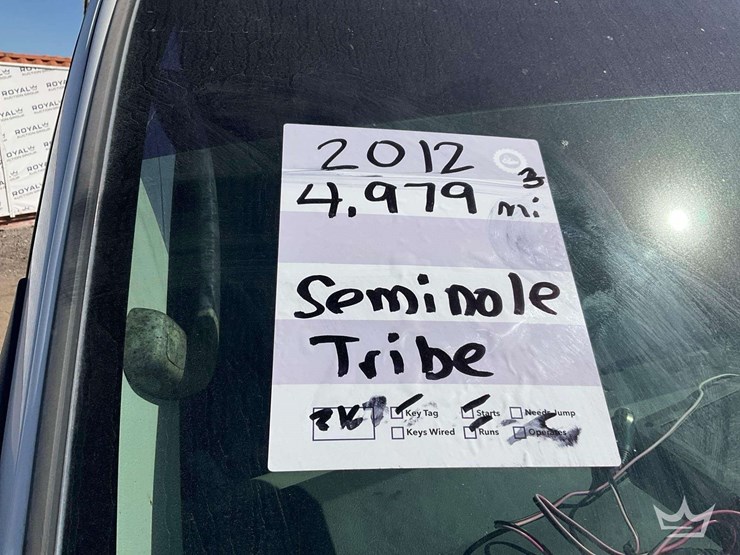 2012-ford-e350-image-38