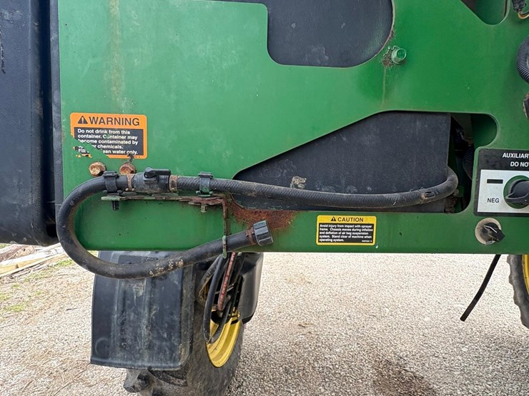 2019-john-deere-r-image-40