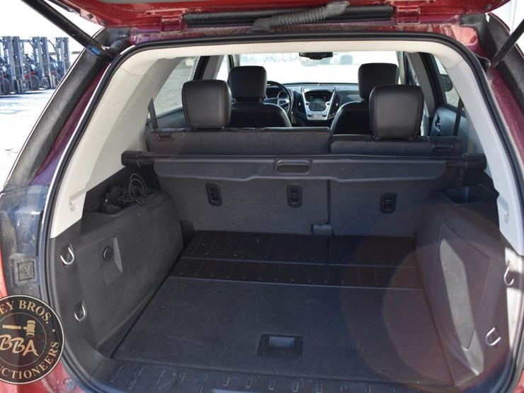 2012-chevrolet-equinox-image-27