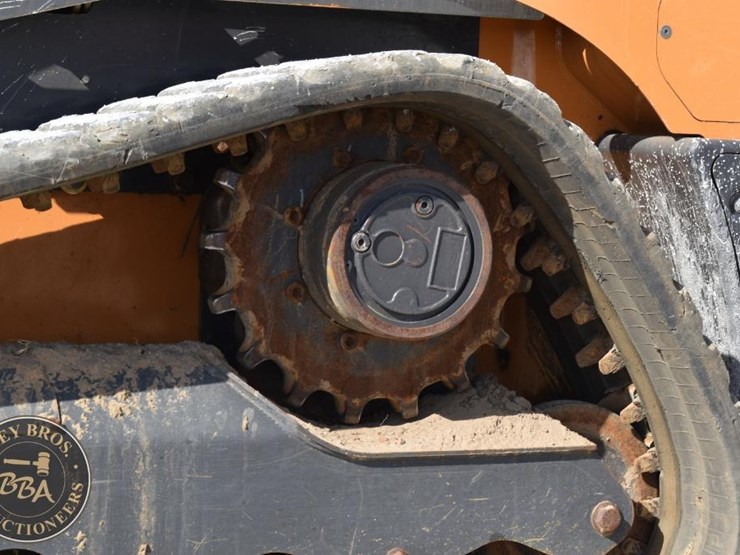 2023-case-tv450b-image-29