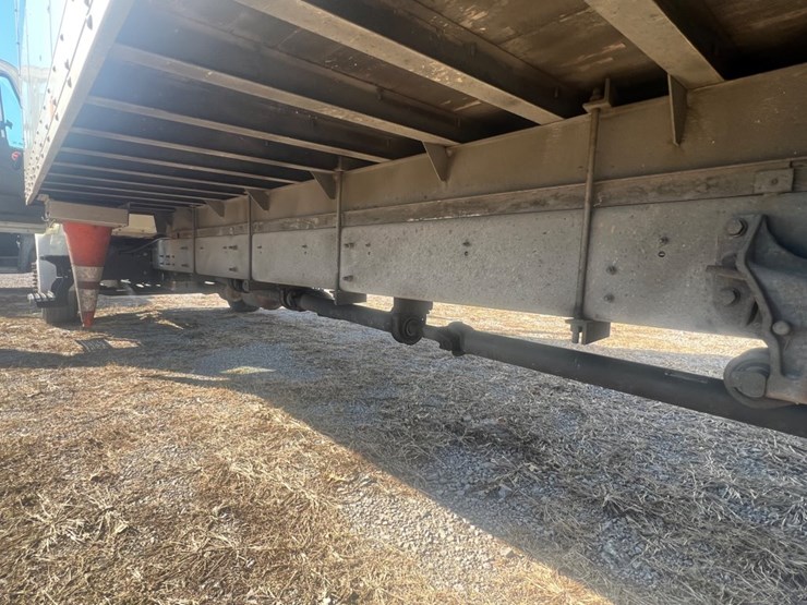 #30907-•-2008-international-durastar-4300m7-24'-single-axle-image-24