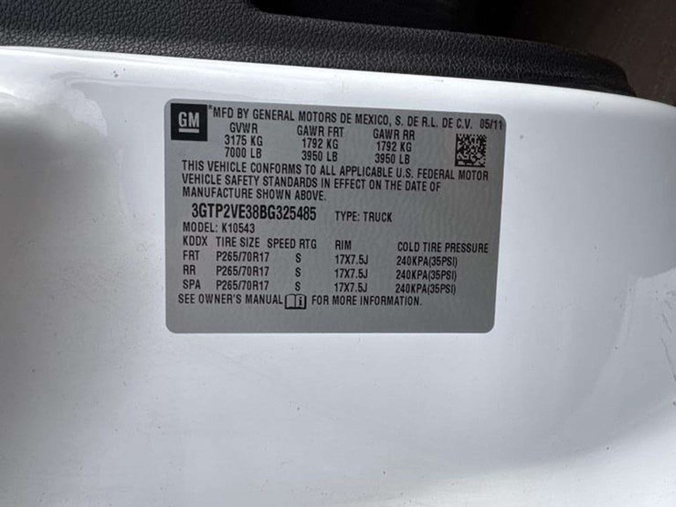 2011-gmc-sierra-1500-image-25