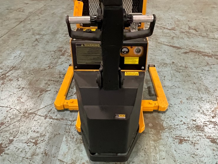 #226-•-big-joe-pdi-20-walk-behind-stacker-image-6