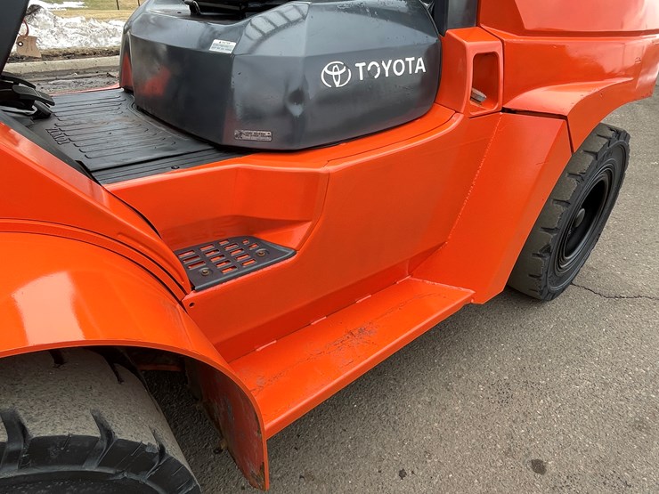 toyota-7fdu70-image-20