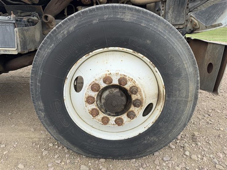 1985-ford-ltl9000-image-49