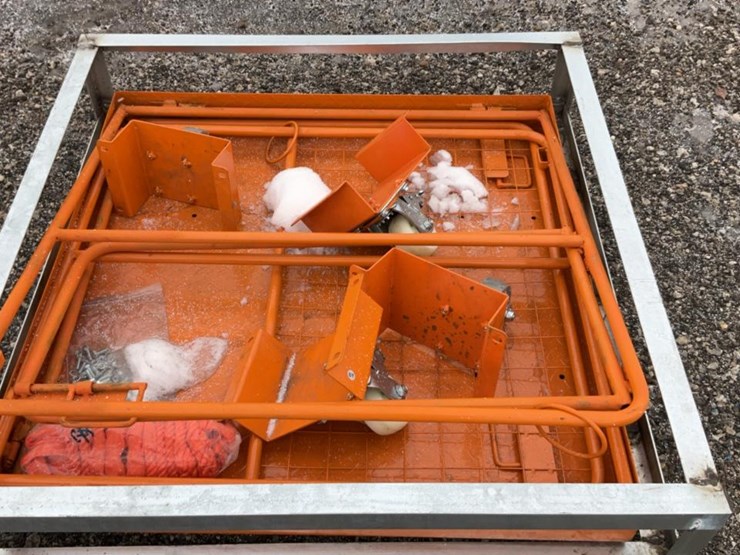 #959-•-unused-wolverine-zw-ccl-02-short-blocking-plate-forklift-cage*-image-2