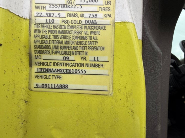 2012-international-durastar-4300-image-41