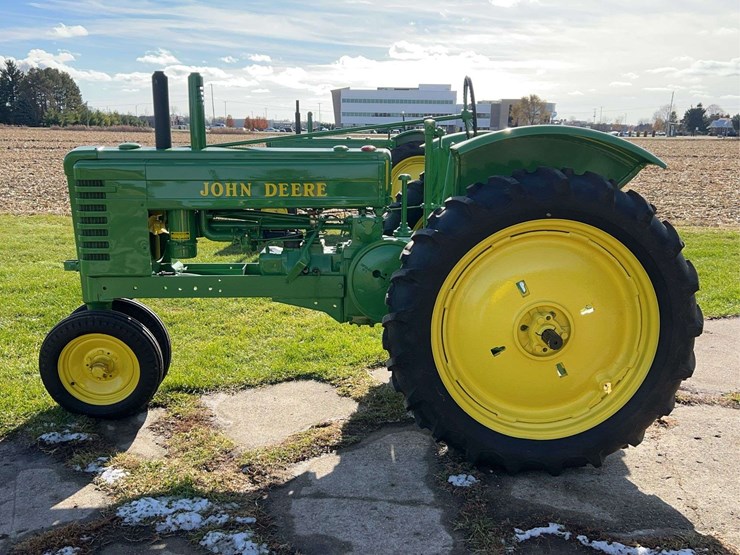 john-deere-model-b-image-6