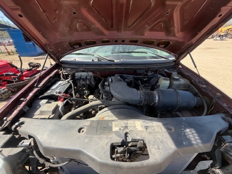 2005-ford-f150-xl-image-42