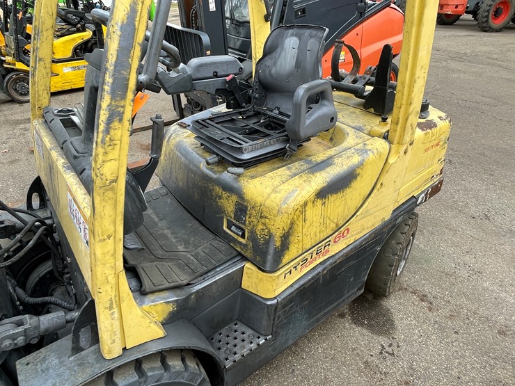 #4215-•-2008-hyster-fortis-60-lp-forklift-image-16