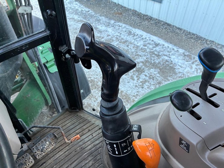 john-deere-5085e-image-23