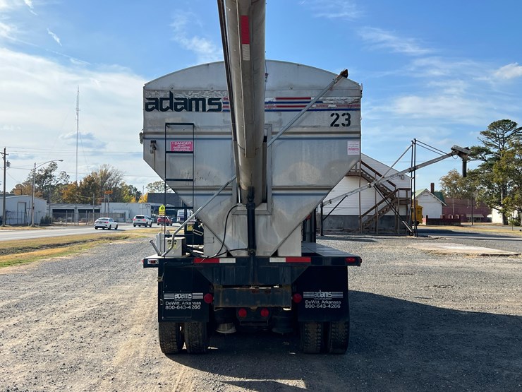 2006-freightliner-auger-truck-image-7