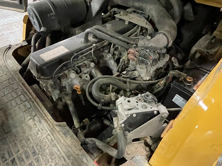 2012-caterpillar-p10000-image-40