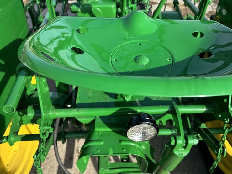 john-deere-h-image-12