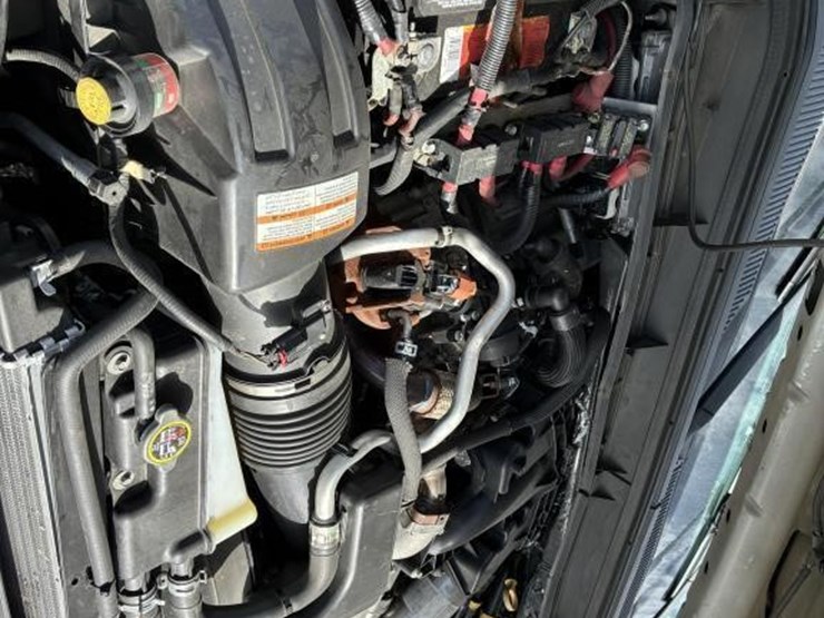 2016-ford-f550-image-7