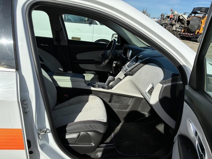 2014-chevrolet-equinox-image-10