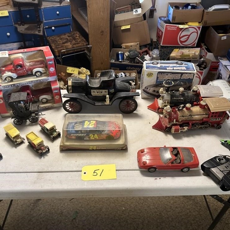 Vintage Toys Cars & Trains