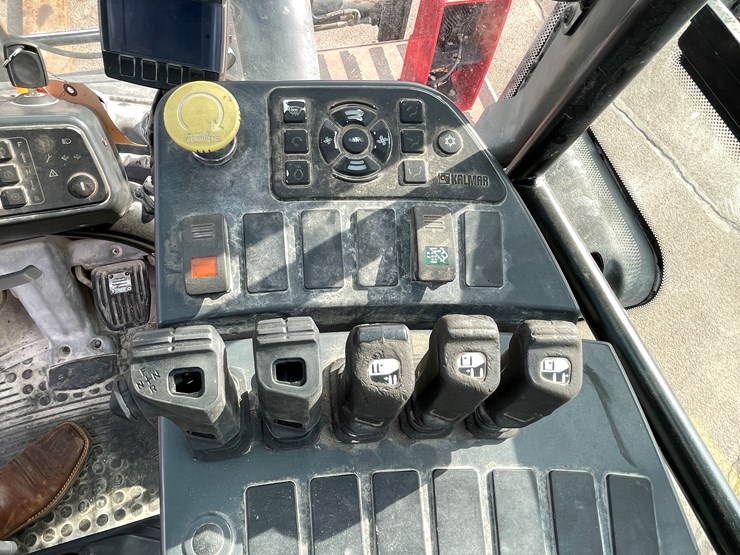 #106-•-2018-kalmar-dcg-120-12-diesel-forklift-image-54