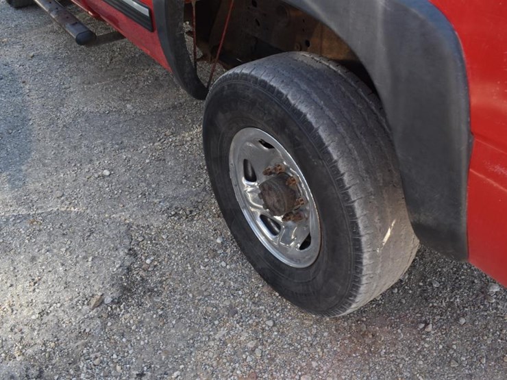 2001-chevrolet-2500-image-7