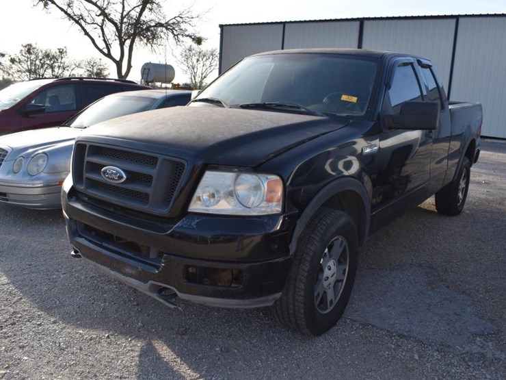 2004-ford-f150-image-1