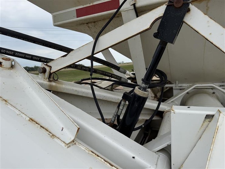 1985-ford-ltl9000-image-29