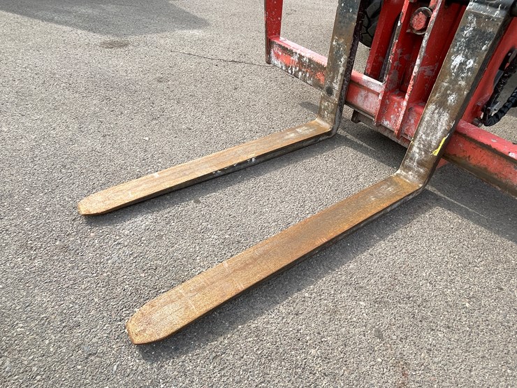 #130-•-2018-skyjack-sj843-telehandler-image-10