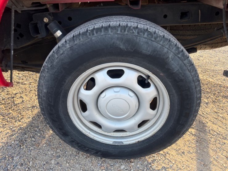 2010-ford-f150-image-12