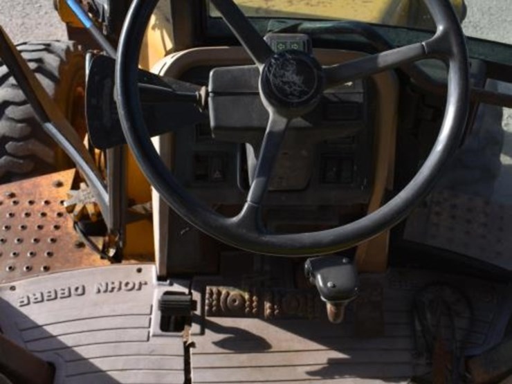 john-deere-310d-image-19
