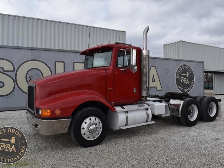 1992-international-9400-image-5